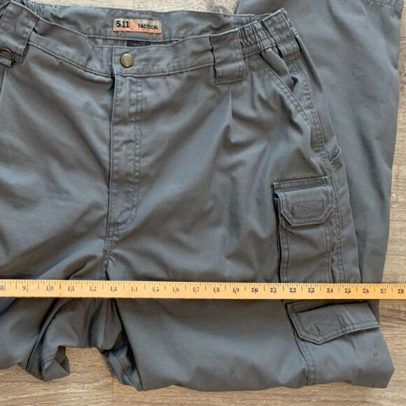 5.11 TACTICAL 40X30 MEN'S MILITARY POLICE HUNTING CARGO PANTS in GREY - Picture 11 of 12